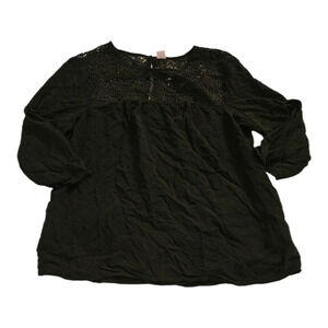 Old Navy Women's Size Medium 3/4 Sleeve Shirt